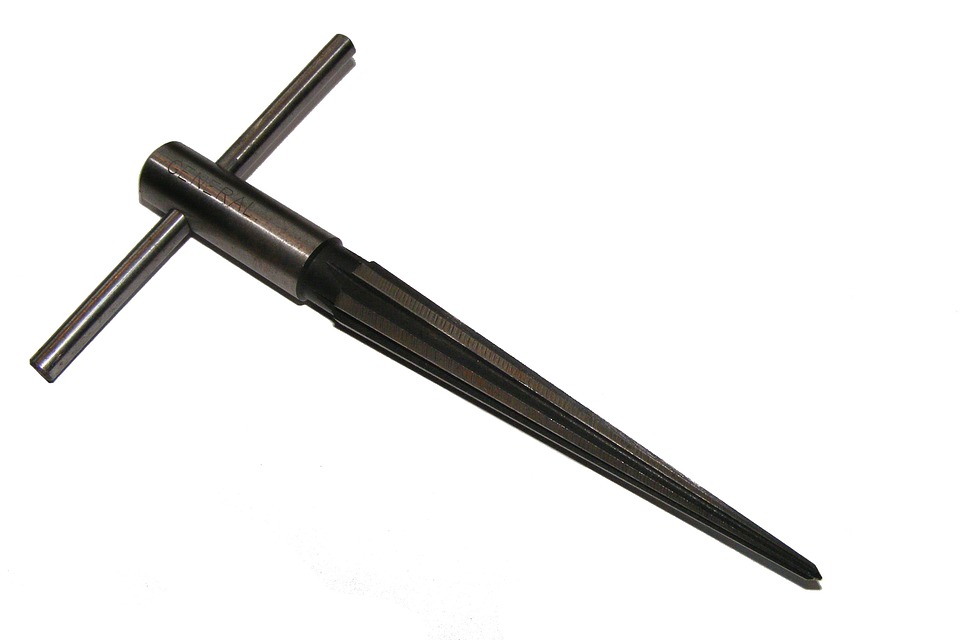 ruční výstružník